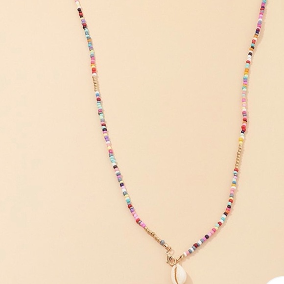 Rainbow Beaded Seashell Gold chain Necklace - Picture 5 of 8